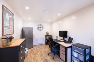 Photo 18- click for photo gallery